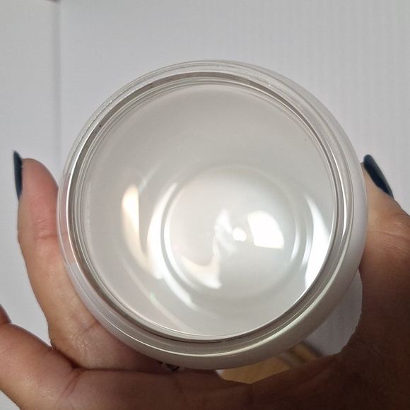 Milk Style Liquid GLASS Tumbler - Picture 4 of 5